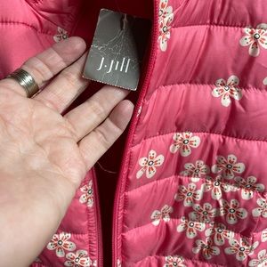 NWT JJill vest